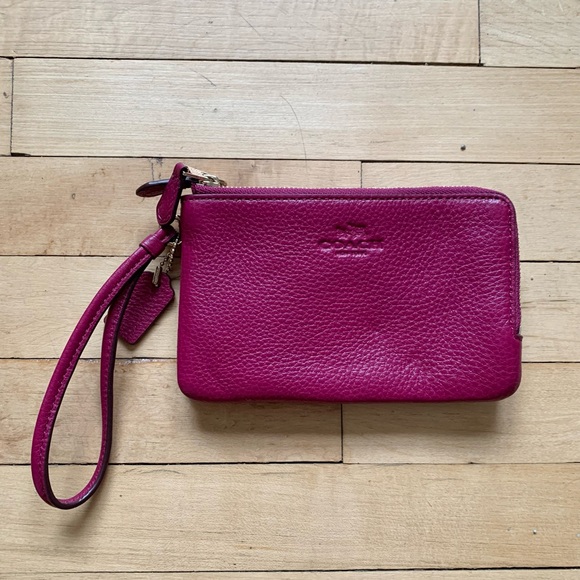Coach Leather Wristlet in Plum Purple - Picture 1 of 11